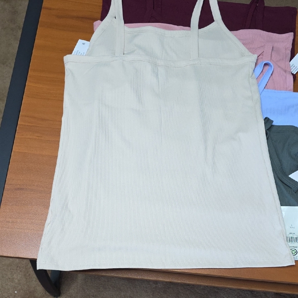 Set of 5 Colorful Tank Tops - Picture 9 of 10